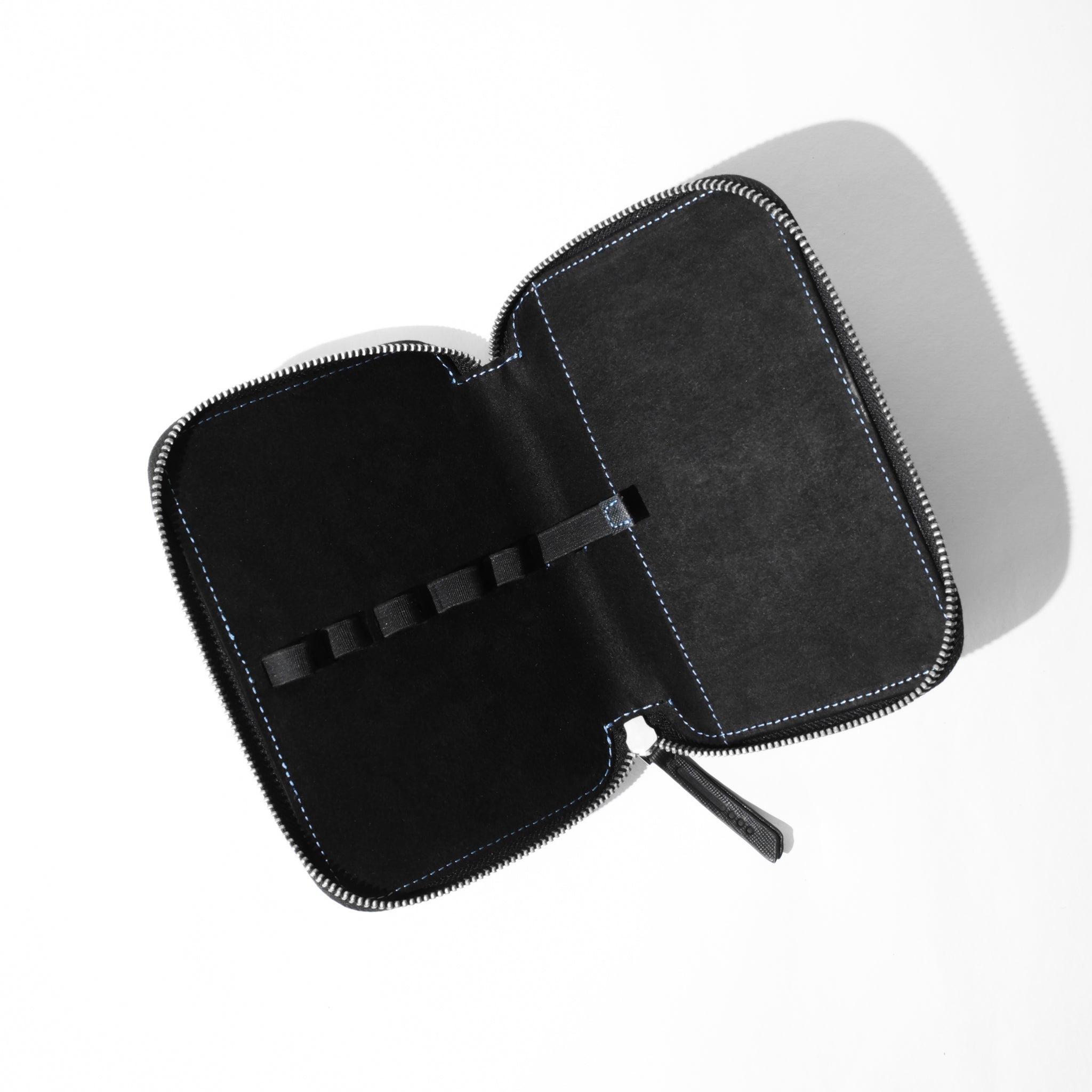 FINDING THE PENPEN バック 他 Endless Companion Leather Adjustable Pen Pouch - 5 Pens - Black