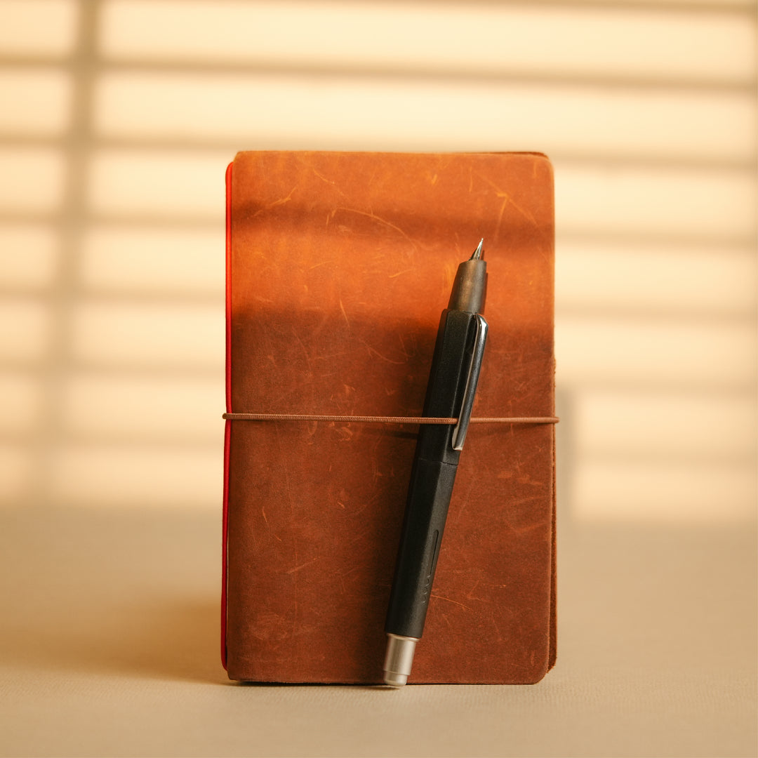 Endless Creator Retractable Fountain Pen - Black